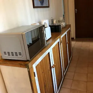 The Vineyard West Guest house