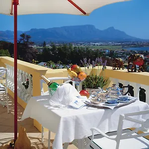 Colona Castle Hotel